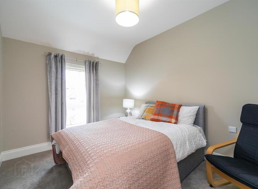 6 Bracken Hill Avenue, Ballymaconaghy Road, Belfast, BT8 6ZS