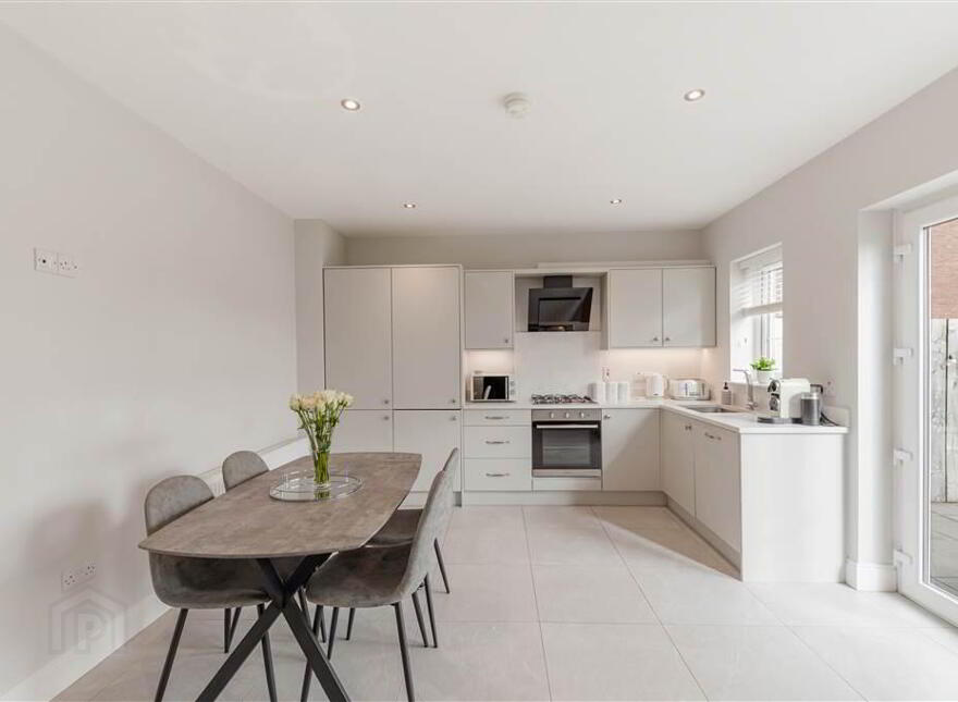 50 Sir Richard Wallace Manor, Lisburn, BT28 3YW