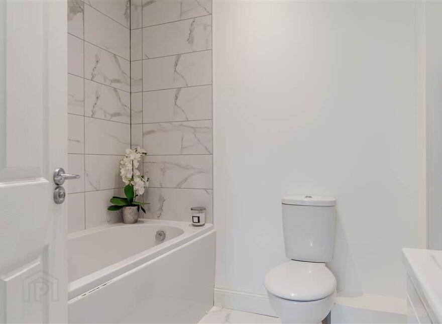 50 Sir Richard Wallace Manor, Lisburn, BT28 3YW