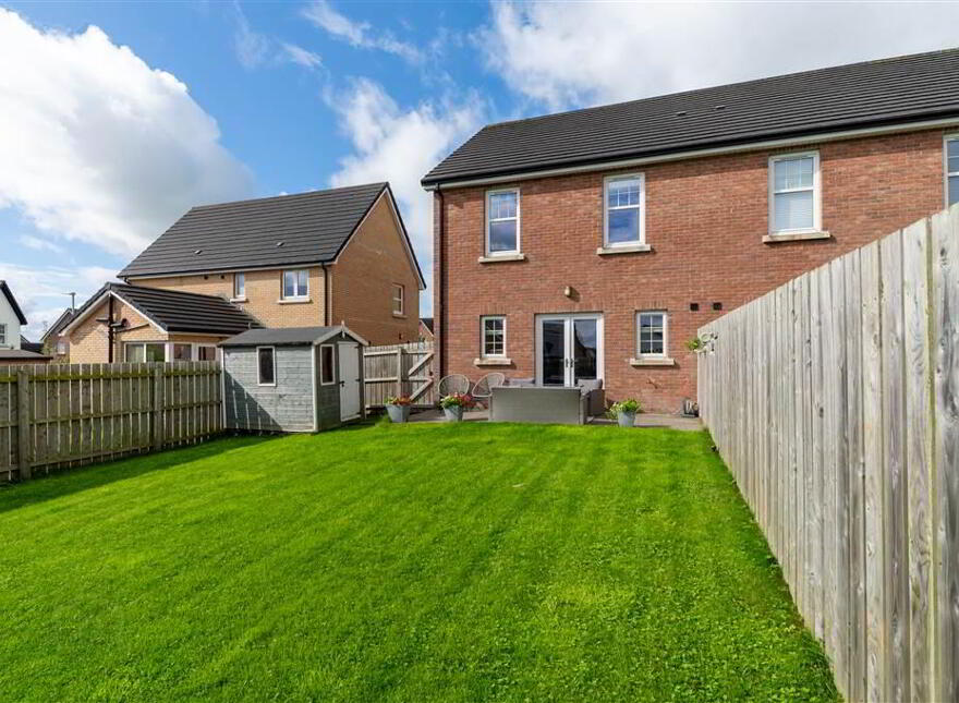 50 Sir Richard Wallace Manor, Lisburn, BT28 3YW