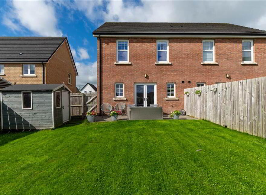 50 Sir Richard Wallace Manor, Lisburn, BT28 3YW