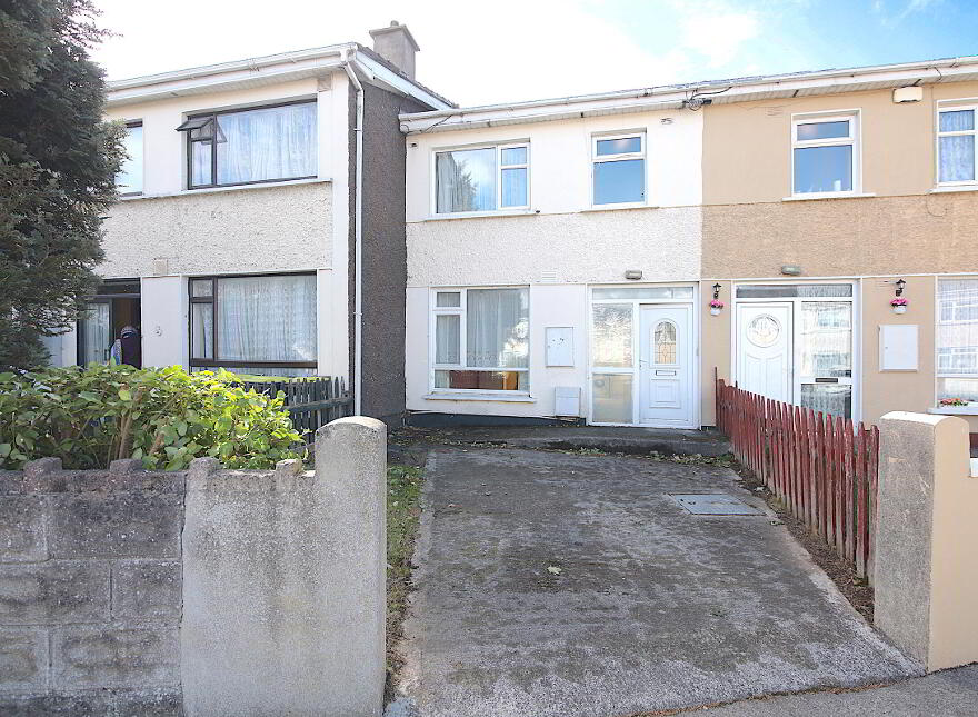 2a Maplewood Park, Tallaght, Dublin, D24RW70 photo