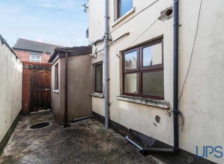 201 Springfield Road, Belfast, BT12 7DB