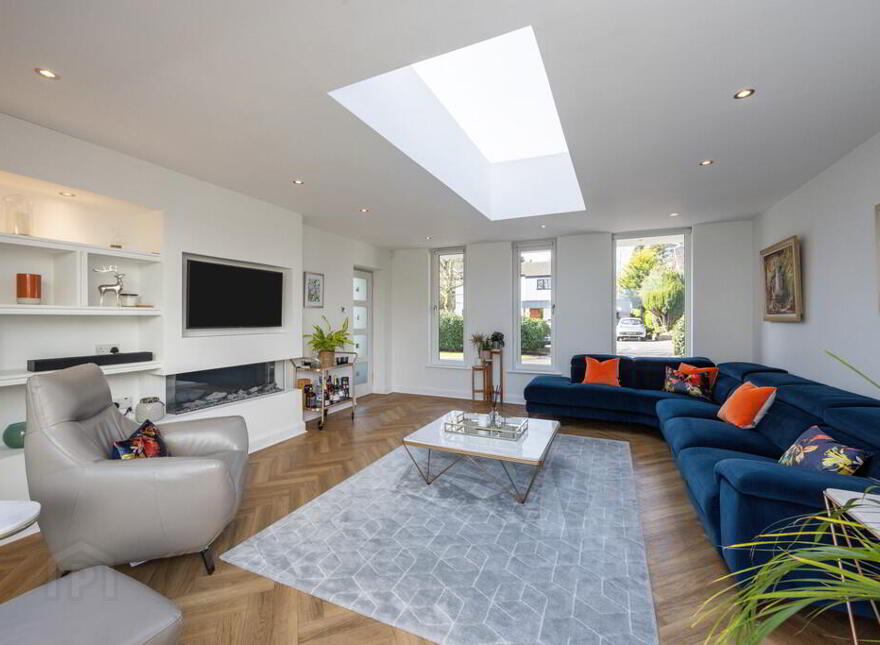 24 Piney Lane, Belfast, BT9 5QS