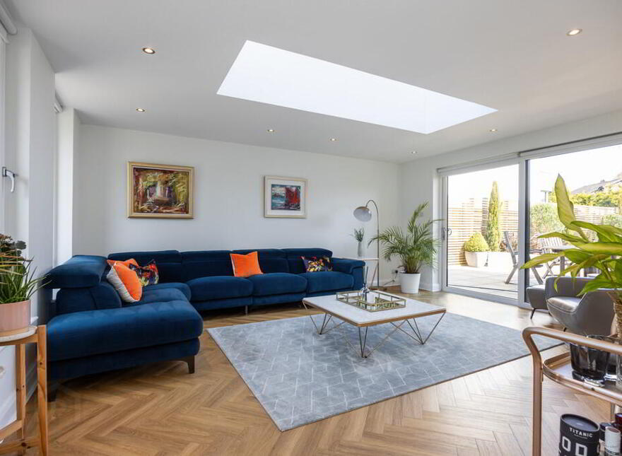 24 Piney Lane, Belfast, BT9 5QS
