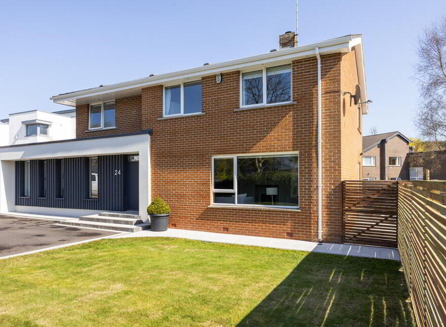 24 Piney Lane, Belfast, BT9 5QS