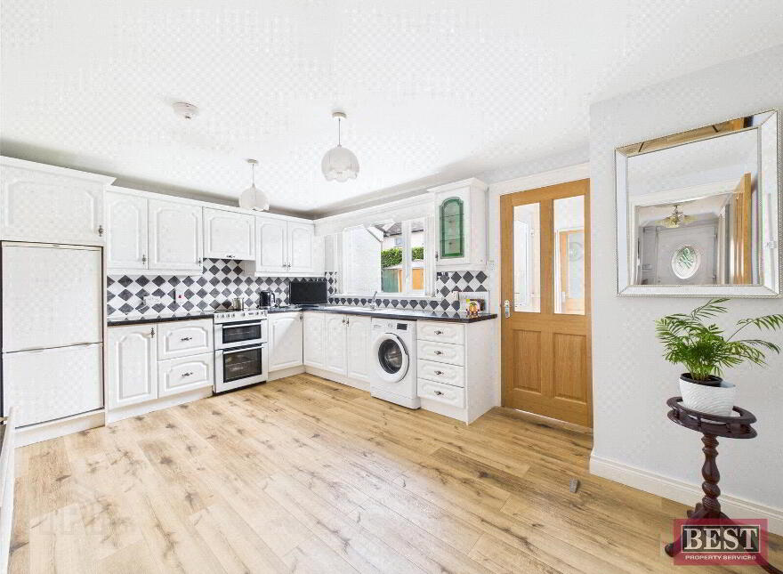 1 Iveagh Crescent, Newry, BT35 6ER
