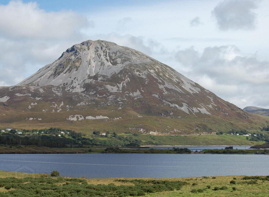 Commonage For Sale At Cashelnagor, Gortahork photo