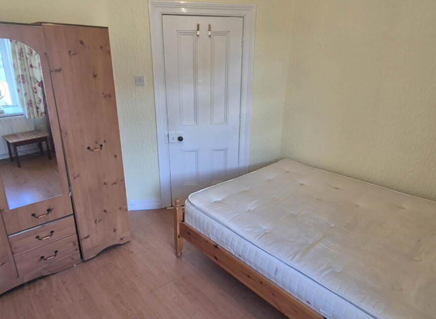 11 Marlborough Avenue, Derry, BT48 9BQ