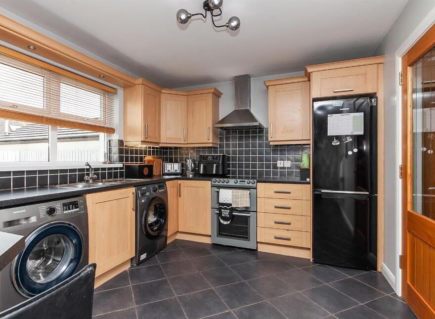 80 Huntingdale Green, Ballyclare, BT39 9FL