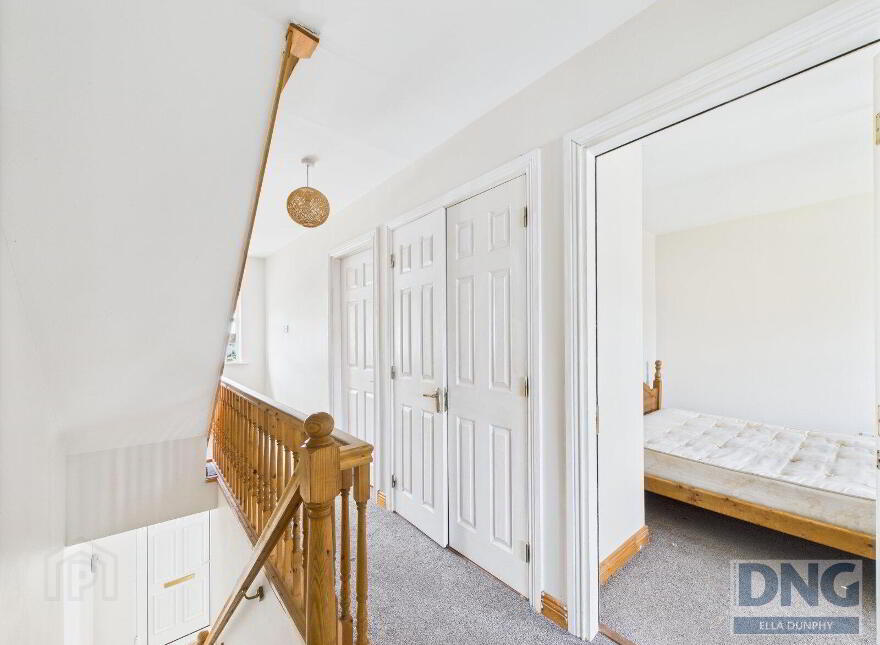 38 Robertshill, Circular Road, R95