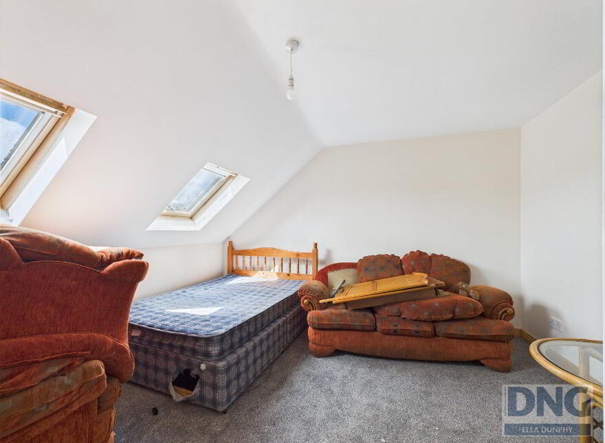 38 Robertshill, Circular Road, R95