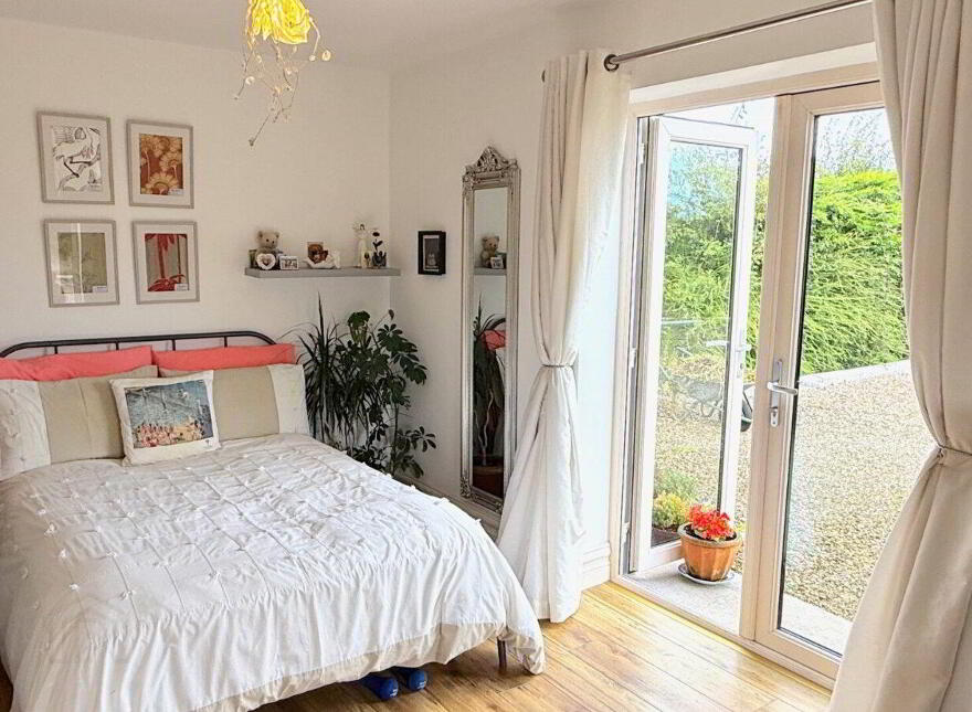 Gardenfield, Newcastle West, V42T665
