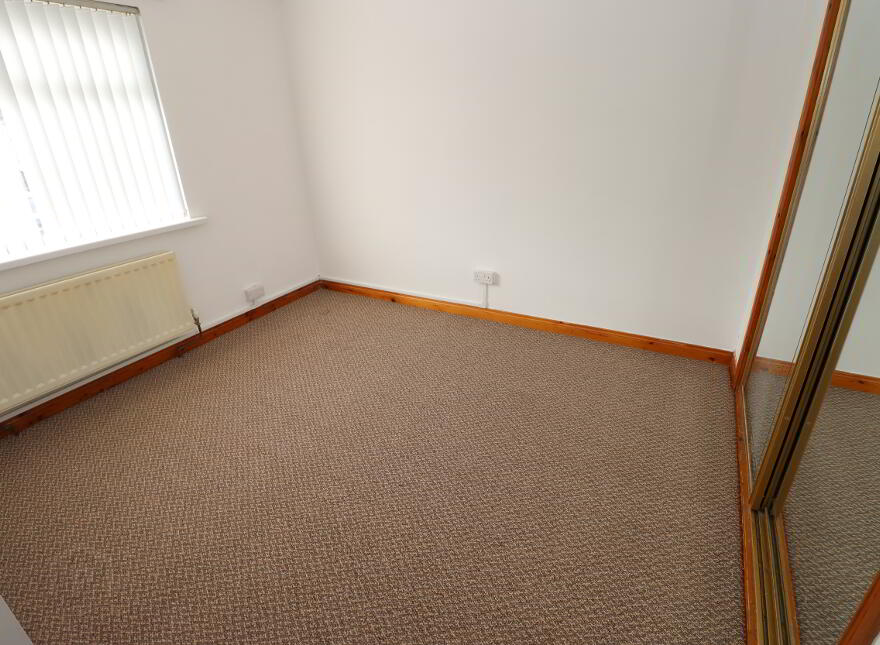 10 Kenmore Park, Dundonald, Belfast, BT16 2NF