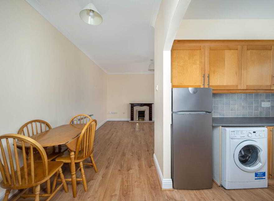 43 Irishtown Central, Golden Island, Athlone, N37DN30