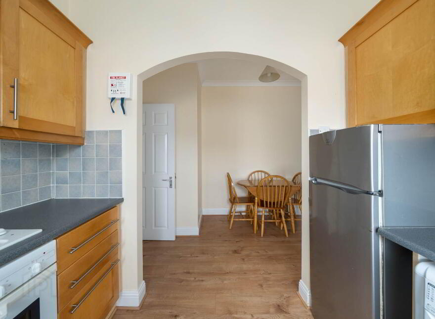 43 Irishtown Central, Golden Island, Athlone, N37DN30