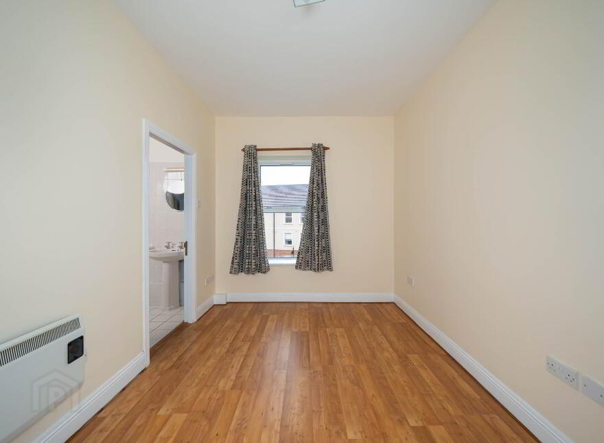 43 Irishtown Central, Golden Island, Athlone, N37DN30
