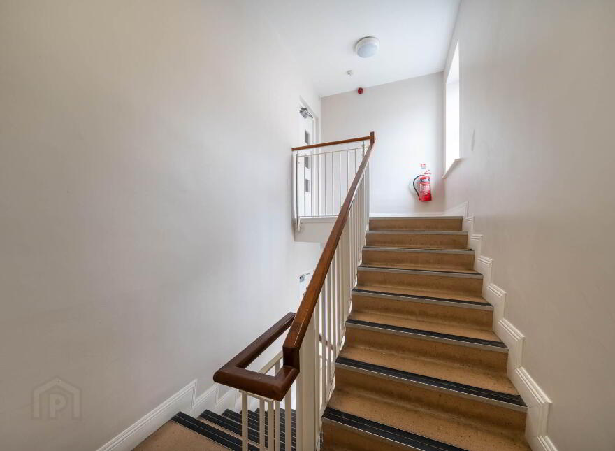 43 Irishtown Central, Golden Island, Athlone, N37DN30