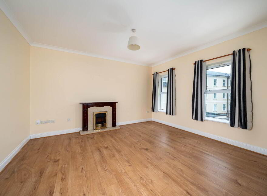 43 Irishtown Central, Golden Island, Athlone, N37DN30