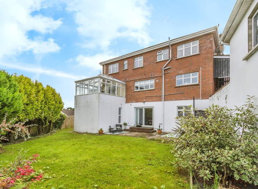 11 Grange Park, Magherafelt, BT45 5RT