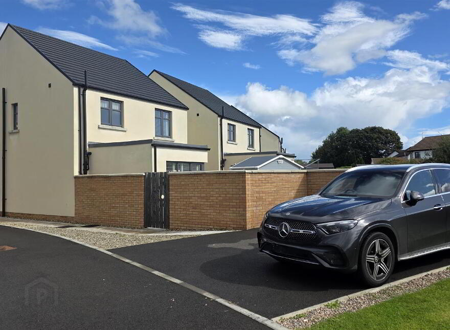40 Ferrard Grange, Antrim, BT41 4FT