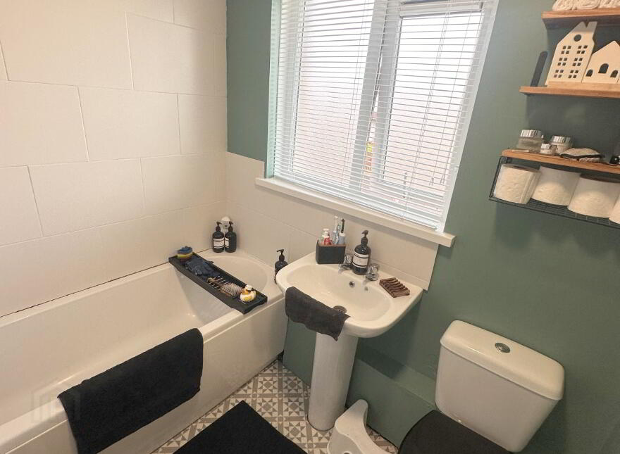 145b Glenkeen Avenue, Greenisland, BT38 8ST