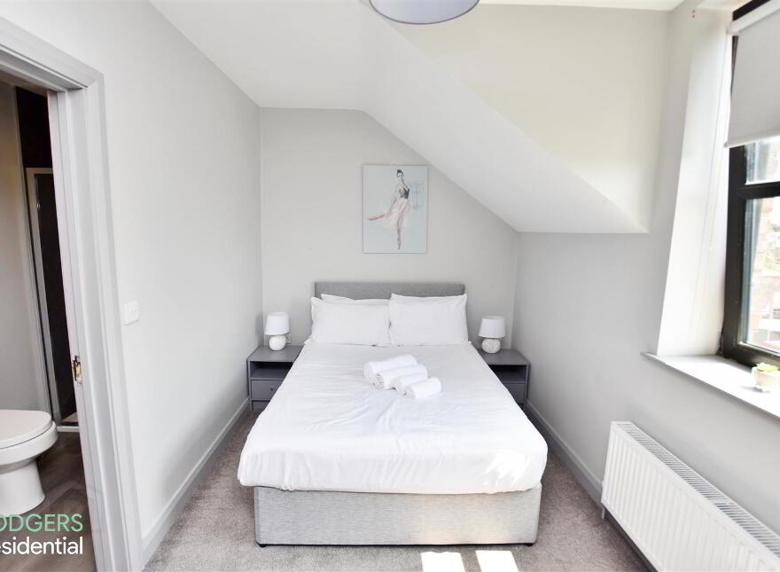Apartment 2 34 Upper Newtownards Road, Belfast, BT4 3EL