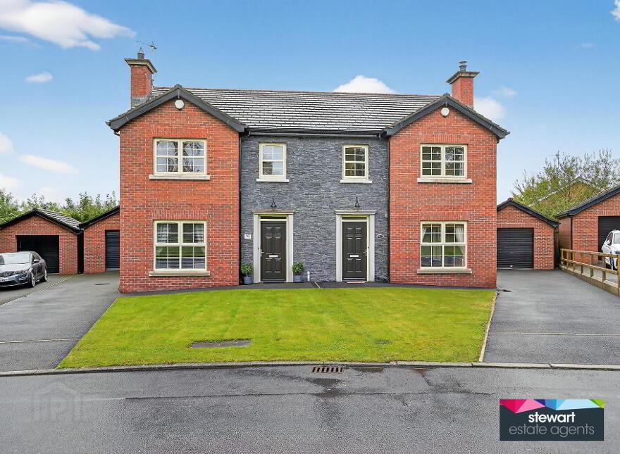 11 Ballyeden Meadows, Magheralin, BT67 0WU