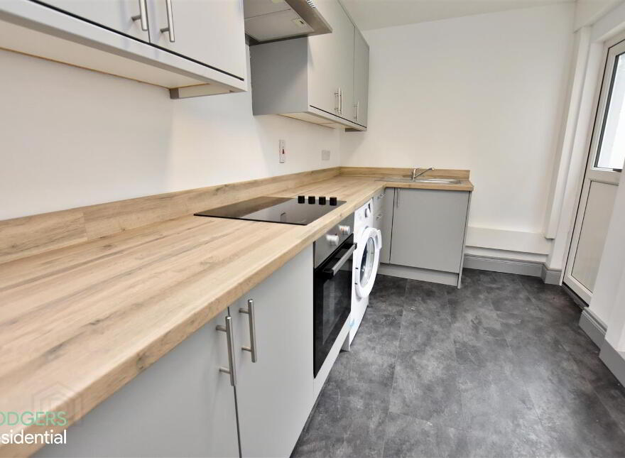 29 Castlereagh Street, Belfast, BT5 4NH
