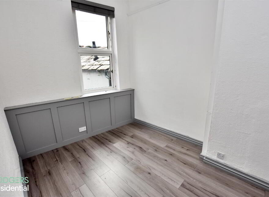 29 Castlereagh Street, Belfast, BT5 4NH