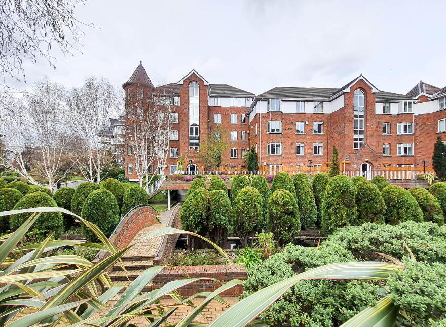 148 The Sweepstakes, Merrion Road, Dublin, D04CK40 photo