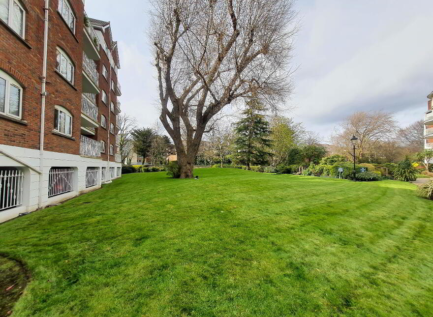 148 The Sweepstakes, Merrion Road, Dublin, D04CK40