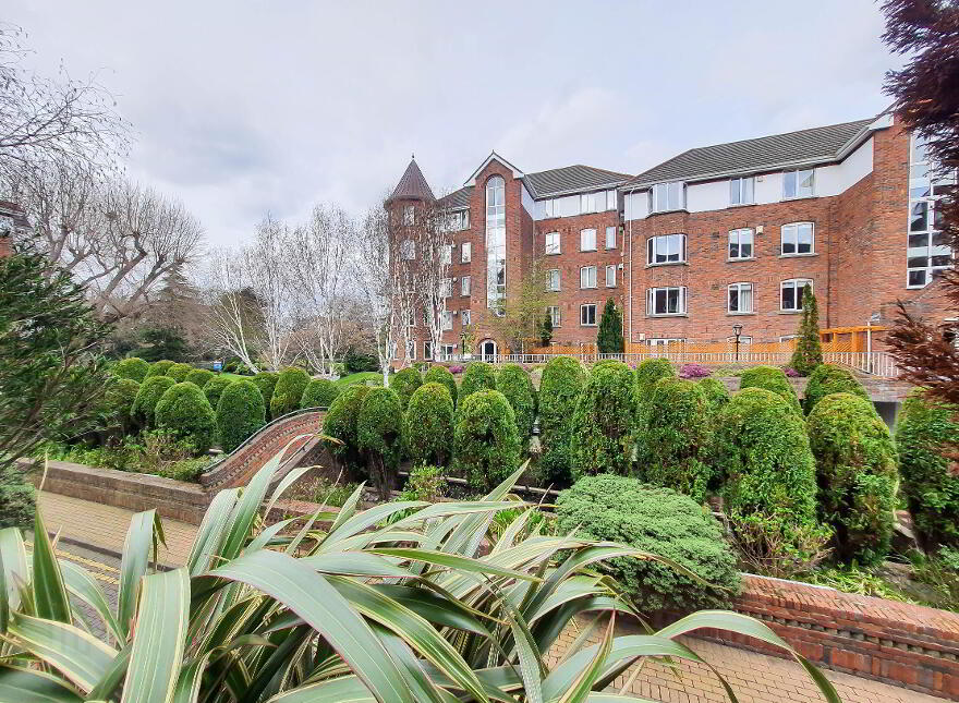 148 The Sweepstakes, Merrion Road, Dublin, D04CK40