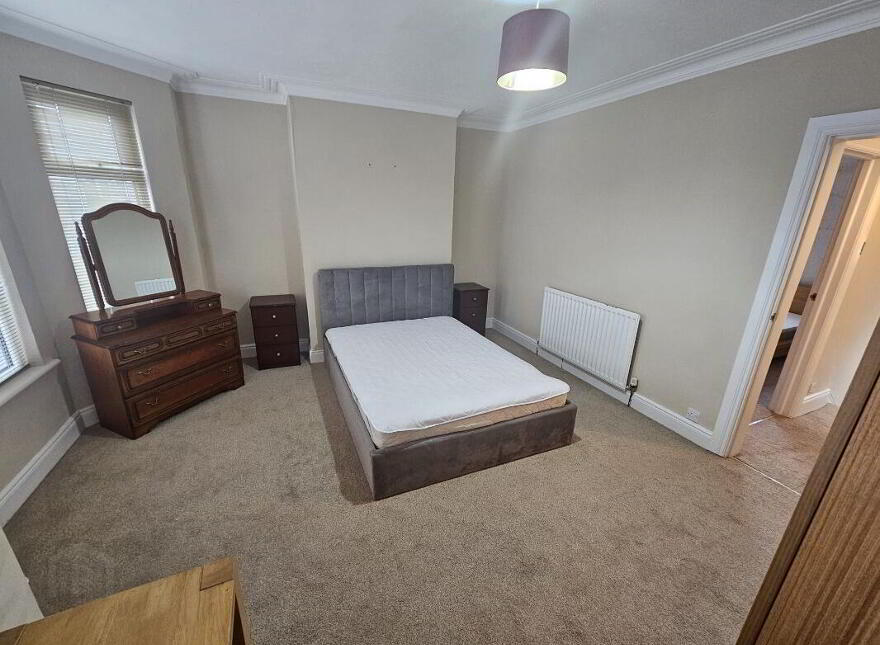 44 Central Avenue, Bangor, BT20 3AW