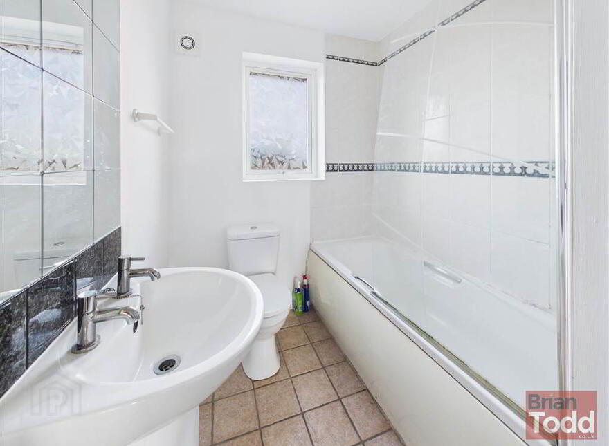 Walnut Drive, Larne, BT40 2WQ