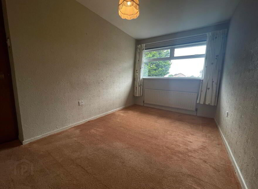 27 Ballynahone Avenue, Armagh, BT60 1EE
