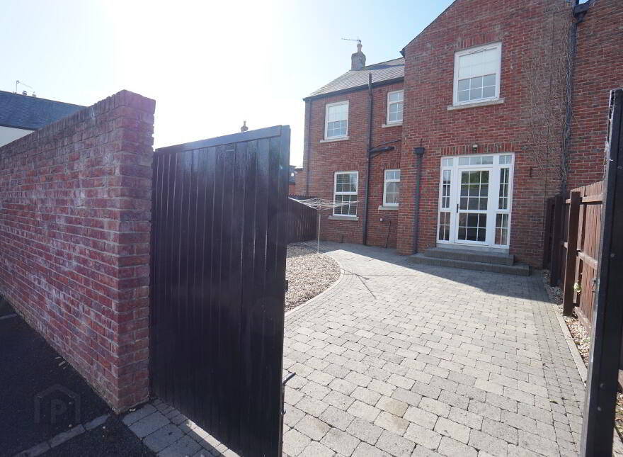 29 The Old Stables, Lower Ballindery, Lisburn, BT28 2FY