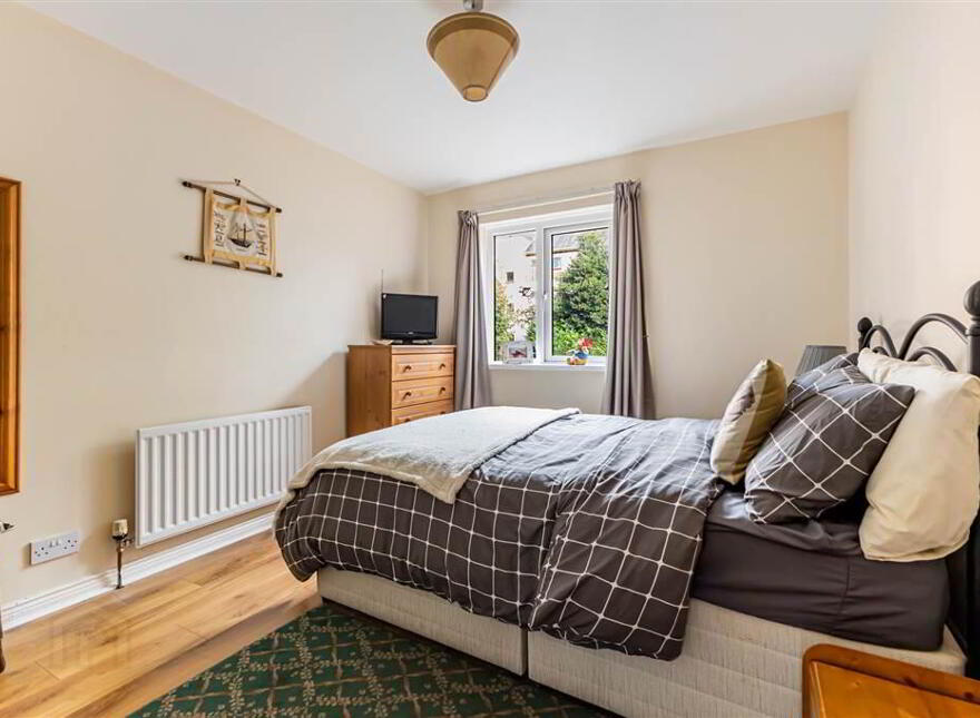 2b Windsor Mews, Windsor Park, Belfast, BT9 6FD