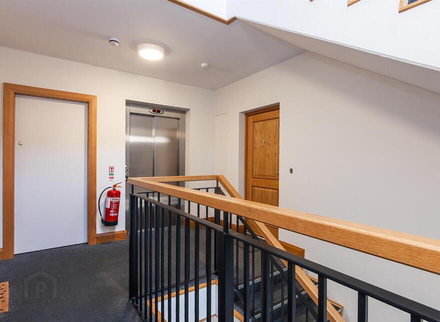 6 Ardnavalley Avenue, Comber, Newtownards, BT23 5WW