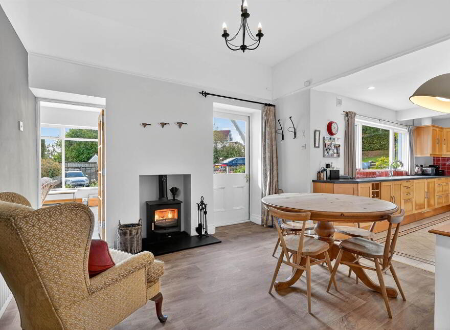 95 Belfast Road, Newtownards, BT23 4TS
