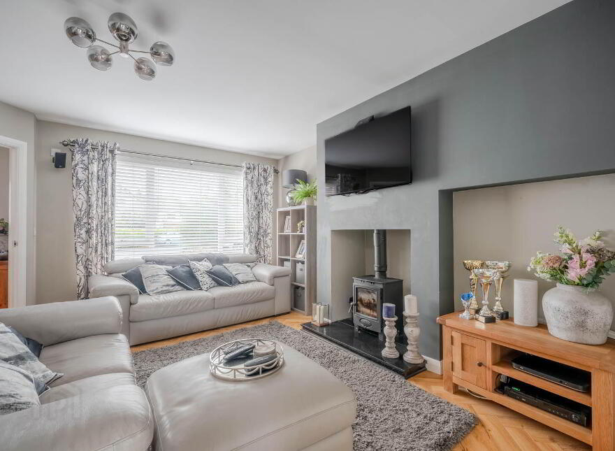 17 Shaftesbury Park, Bangor, BT20 3GE