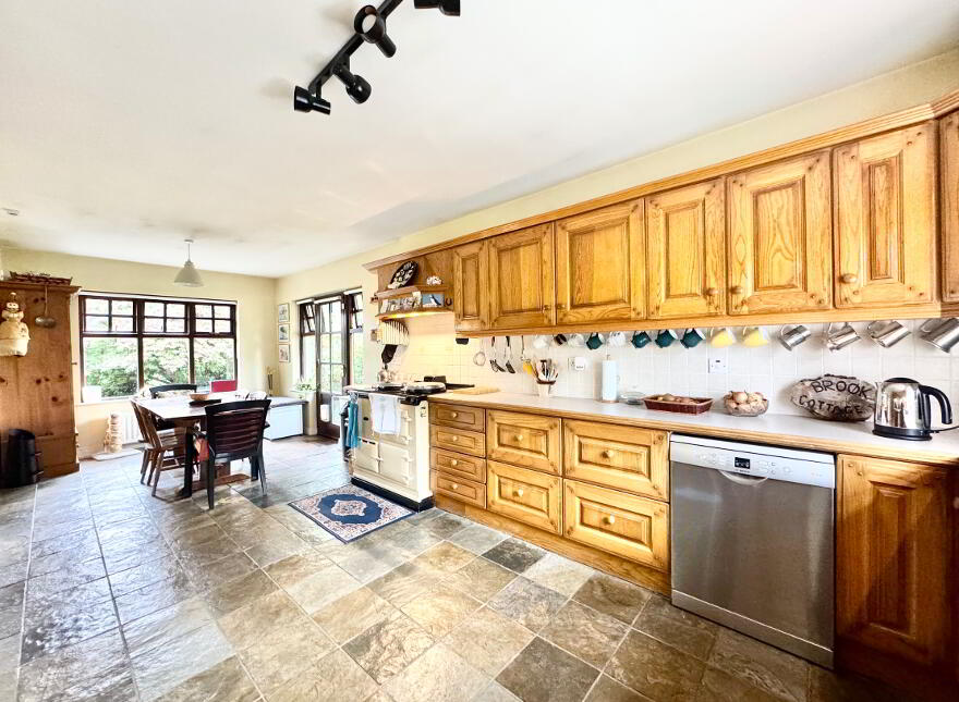 31 Dunmullan Road, Omagh, BT79 7TD