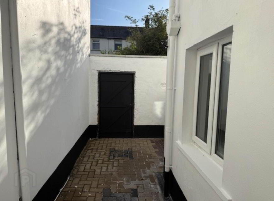 22 Adelaide Avenue, Whitehead, Carrickfergus, BT38 9RZ