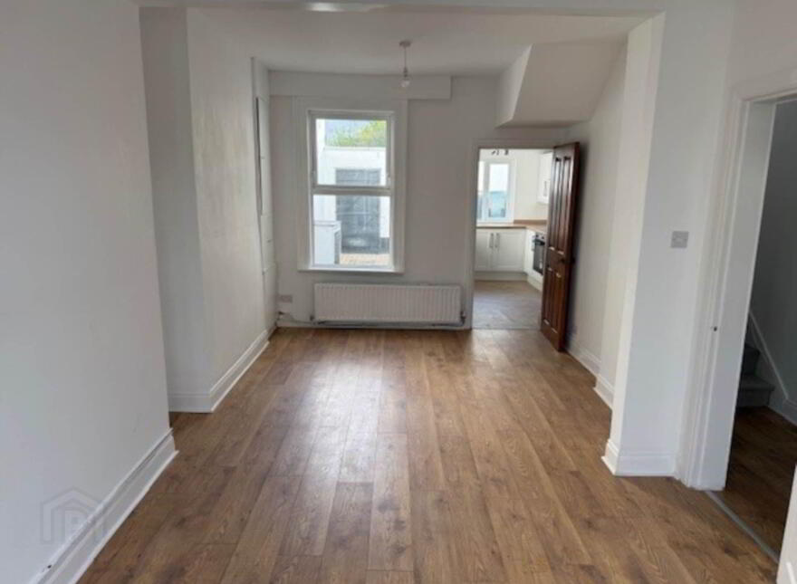 22 Adelaide Avenue, Whitehead, Carrickfergus, BT38 9RZ
