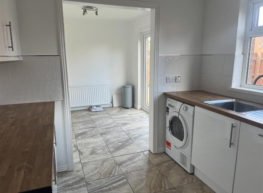 1 Woodford Grange, Bangor, BT19 6ZA