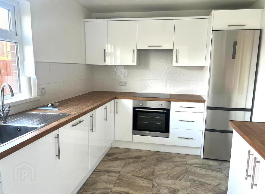 1 Woodford Grange, Bangor, BT19 6ZA
