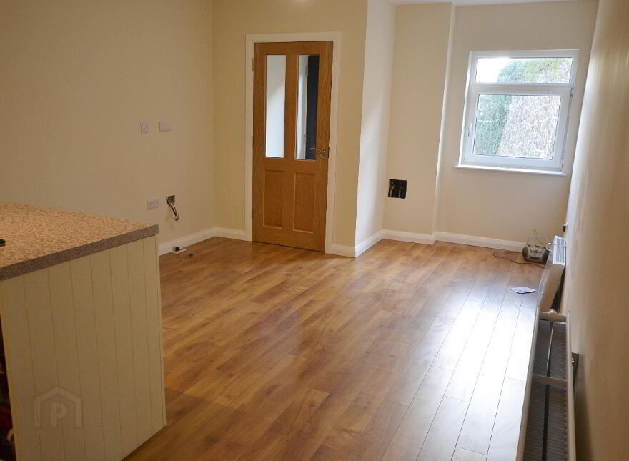 Apt 2 Grove House, 12 North Road, Carrickfergus, BT38 8LR