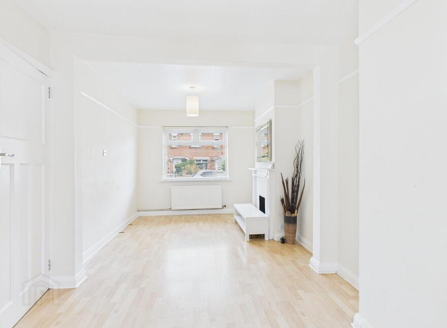 9 Florida Drive, Belfast, BT6 8EX