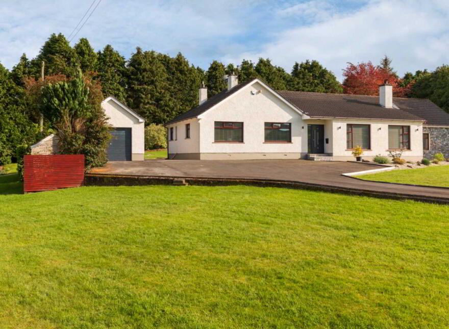 6 Moss Close, Ballynure, Ballyclare, BT39 9YE