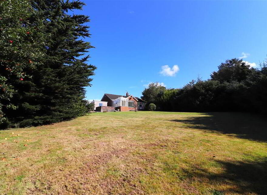 15 Saintsbury Avenue, Hillsborough Old Road, Lisburn, BT27 5QQ